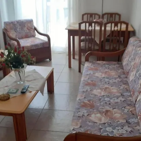 Eirinis Case de vacanță *