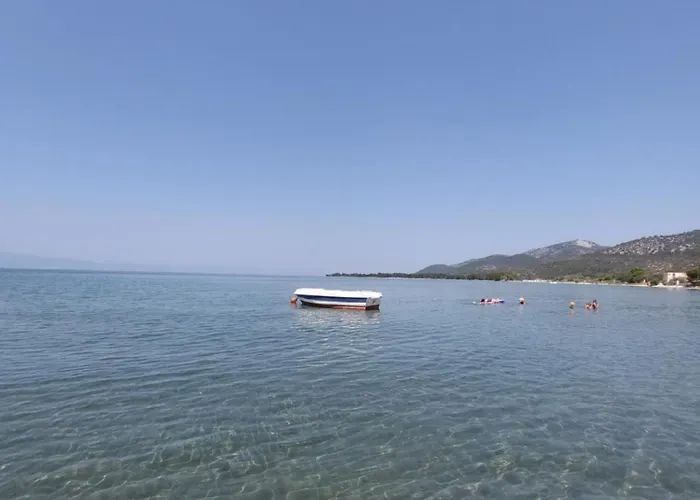 Eirinis Casa de Férias *